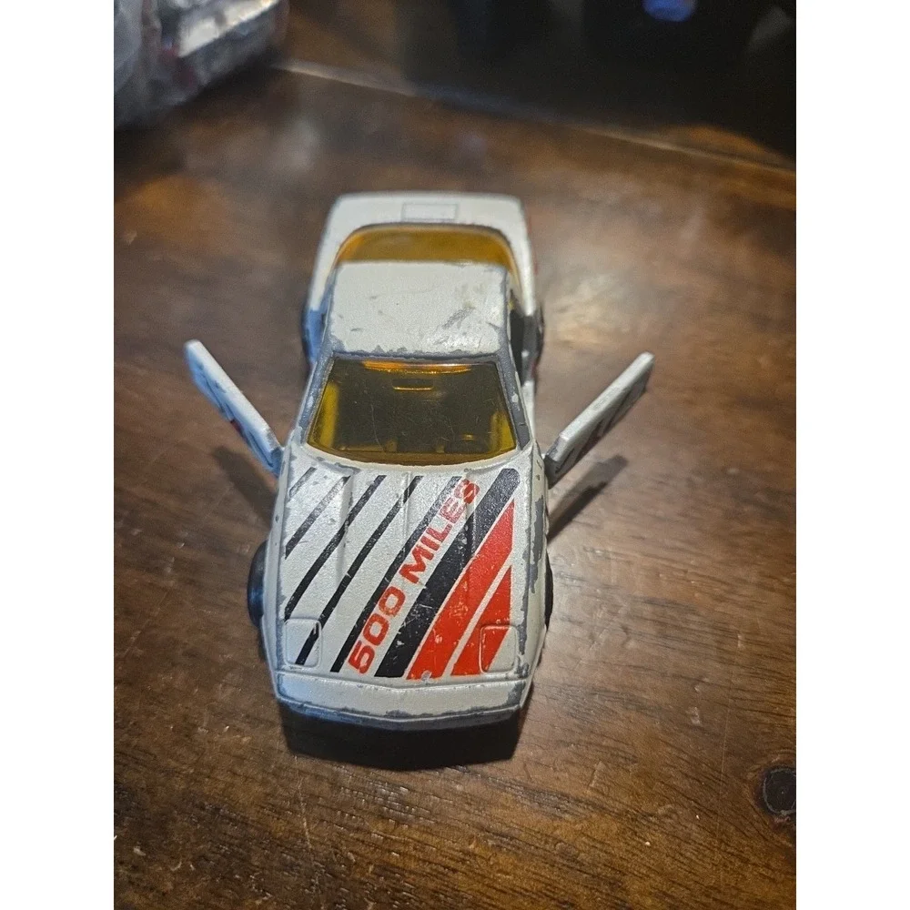 Majorette No. 215 / 268 Chevrolet Corvette Yellow w/ Opening Doors France G-VG - Picture 4 of 4